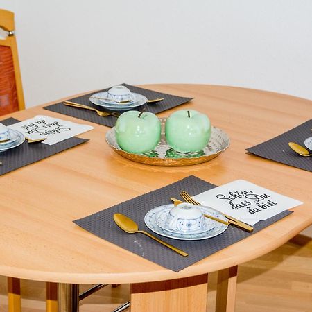 Schoene 2-Raum-Wohnung Im Zentrum Waltershausens Eksteriør bilde